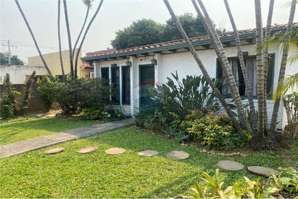 CASA-VENTA-LOMA PYTA-ASUNCION