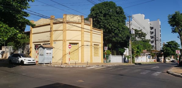En venta terreno en esquina en Barrio Jara - Asunción 