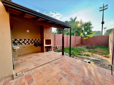 vendo duplex - luque laurelty