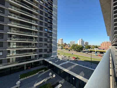 OPORTUNIDAD !! APARTAMENTO DE 2 DORMITORIOS CON GARAGE