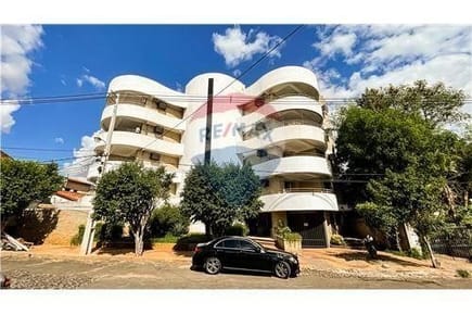 En venta amplio y moderno departamento en el Edificio Alicante