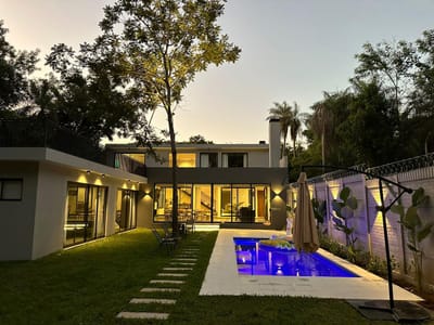 LUJOSA CASA AMOBLADA EN SAN BERNARDINO