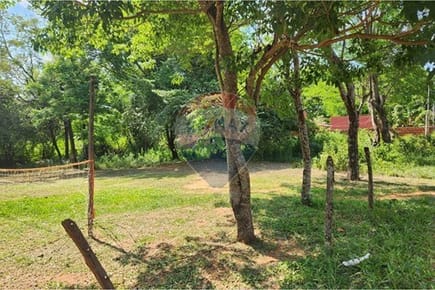 AMPLIO TERRENO EN LUQUE - CAÑADA SAN RAFAEL
