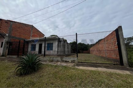 CASA EN VENTA - LIMPIO