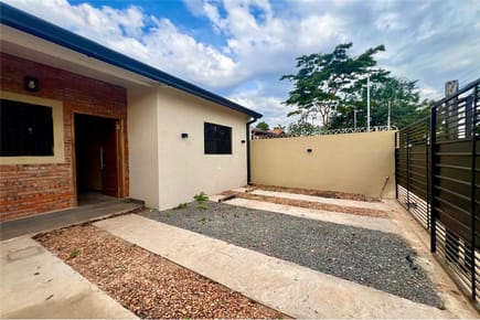 Estrena este hermoso chalet en San Lorenzo Barrio Lérida