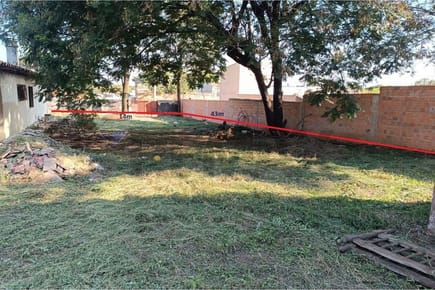 EN VENTA AMPLIO TERRENO EN LAMBARE PTO PABLA