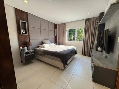 VENDO DUPLEX DE 3 DORMITORIOS EN FDO DE LA MORA - ZONA NORTE 