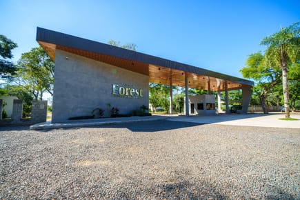 Areguá Forest Country Residence