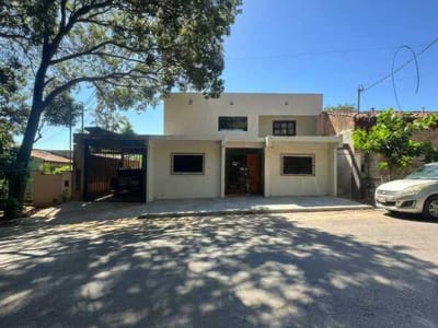 VENDO CASA EN FDO DE LA MORA