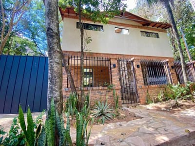 VENDO CASA AMOBLADA EN SAN BERNARDINO