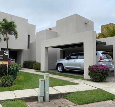 HERMOSA CASA EN ALQUILER AMOBLADA EN CONDOMINIO LA HACIENDA Norte entre Av Beni 