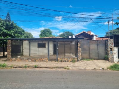 VENDO CASA EN LAMBARE
