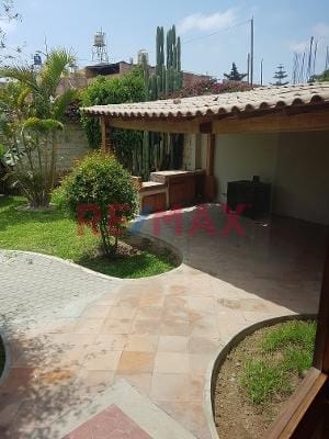 TERRENO ZONA RESIDENCIAL 