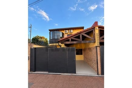 Vendo en Lambare Hermosa Residencia