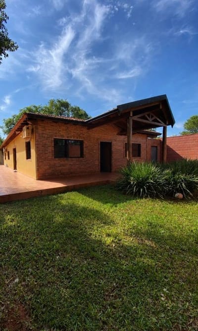 Vendo hermosa casa quinta en San Lorenzo
