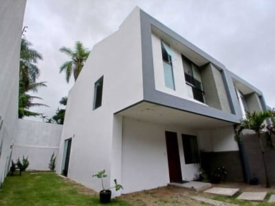Casa en alquiler en Villa Bonita