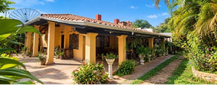 Vendo Casa a demoler o refaccionar - Distrito Perseverancia