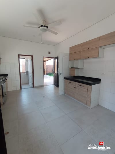 MPLIA CASA EN VENTA DOBLE VIA LA GUARDIA KM 9 1/2