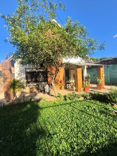 VENDO CASA EN FERNANDO DE LA MORA
