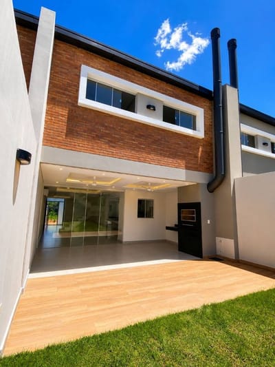 Dúplex en Venta – Zona Plaza Madero, Luque