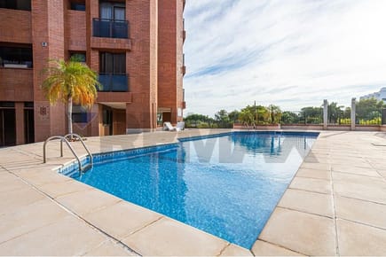 DEPARTAMENTO AMOBLADO CON VISTA AL RIO!