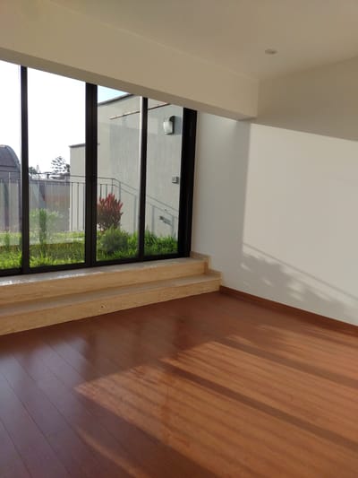 VENDO DEPARTAMENTO AMPLIO EN  CHACARILLA SAN BORJA DE ESTRENO COCHERAS PARALELAS