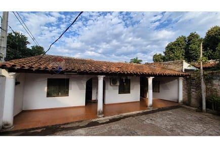Casa - Venta - Fernando De La Mora, Central, Paraguay