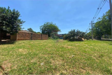 EN VENTA TERRENO EN ESQUINA SOBRE ASFALTO RUTA AREGUA