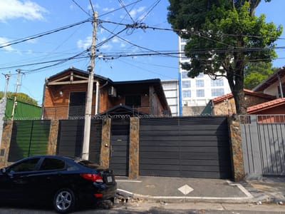 VENDO CASA EN Bº PETIROSSI ASUNCIÓN
