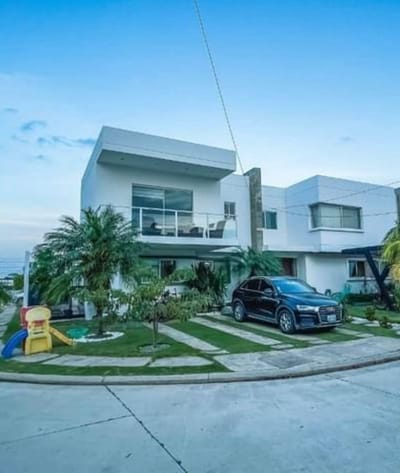 Casa en Venta zona norte - Cond Brisas del Norte 1