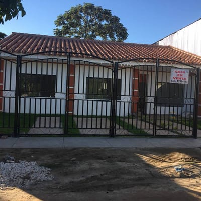 HERMOSA CASA A ESTRENAR