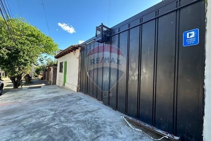 Casa-Venta-PY Asunción Mburucuyá 001521 411 Calle Dr. Ramón Zubizarreta