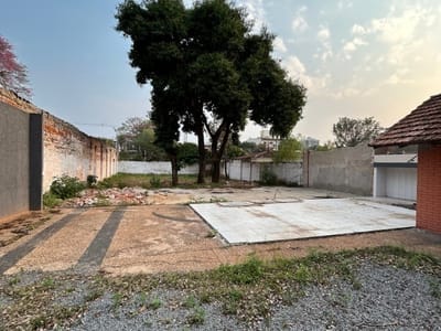 TERRENO SOBRE BOGGIANI CON SALIDA A HASSLER