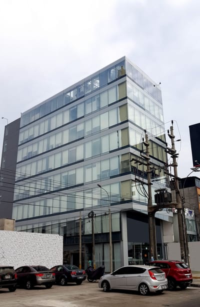 Oficinas Comerciales 1,700 m2