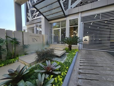VENDO Depto 1 dorm con cochera - Mburucuya, Asuncion