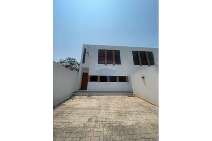 VENDO DUPLEX A ESTRENAR EN LAMBARE ZONA SEK