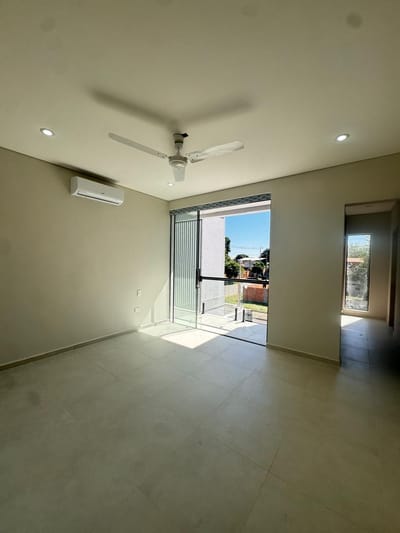 VENDO DUPLEX A ESTRENAR EN LUQUE