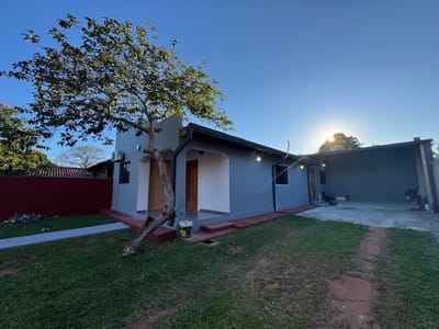 Alquilo Propiedad en San Lorenzo, Barrio Los Nogales