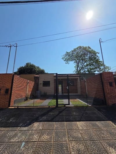 VENDO CHALET EN SAN LORENZO - BARRIO REDUCTO