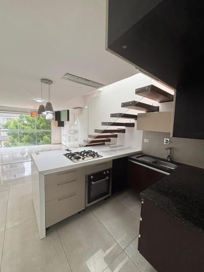 DEPARTAMENTO DUPLEX EN VENTA  ZONA NORTE 