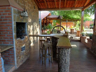 HOTEL EN VENTA, UBICADO EN ROBORE
