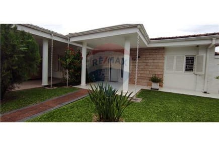 CASA VENTA - FDO. DE LA MORA ZONA SUR