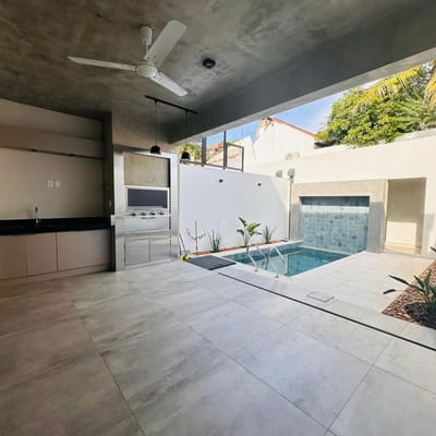 VENDO DÚPLEX C PISCINA Y QUINCHO A ESTRENAR DE ALTA GAMA EN BARRIO MANORÁ