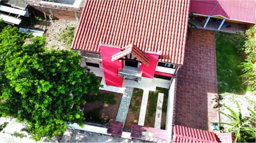 CASA EN VENTA zona este, avenida cumavi 6to anillo y 16 d ejulio