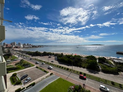 Apartamento Frente A La Playa En Punta (Malecon IV)