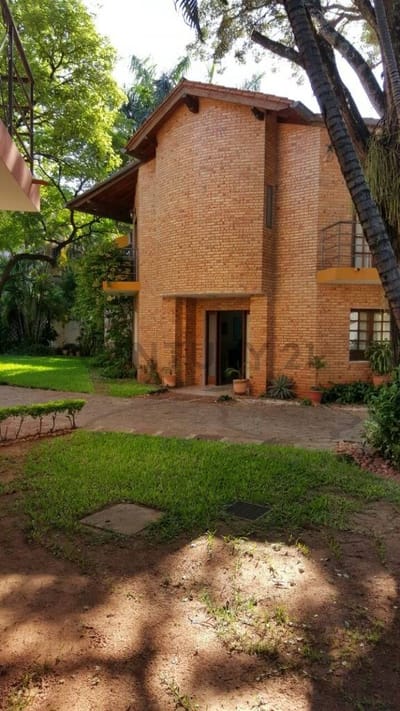 Venta de Casa en Condominio en Mcal. Estigarribia, Asunción