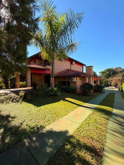 CASA EN PARANA COUNTRY CLUB 