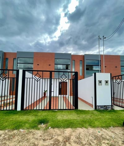 CASA EN VENTA – SANTA CRUZ