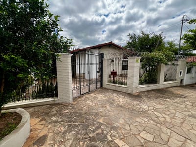 Casa en Lambare apto para crédito AFD