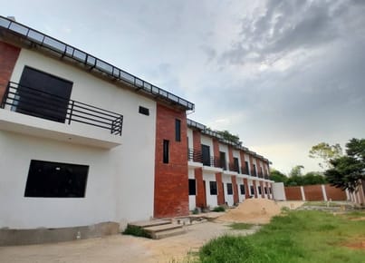 VENDO PROYECTO MULTIFAMILIAR EN LUQUE